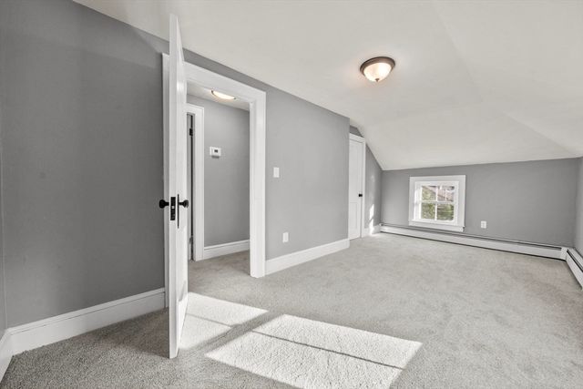 31 Dexter St, Methuen, MA 01844