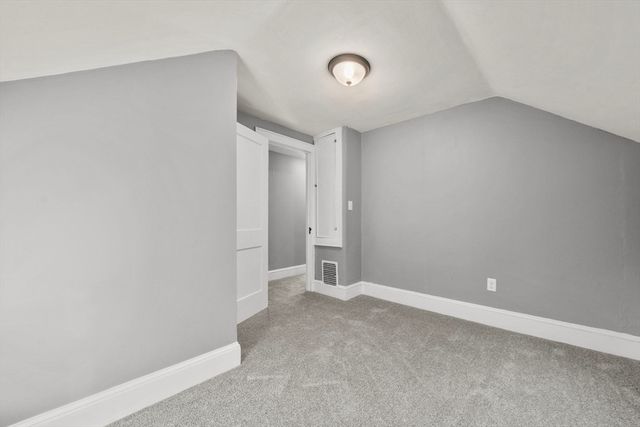 31 Dexter St, Methuen, MA 01844