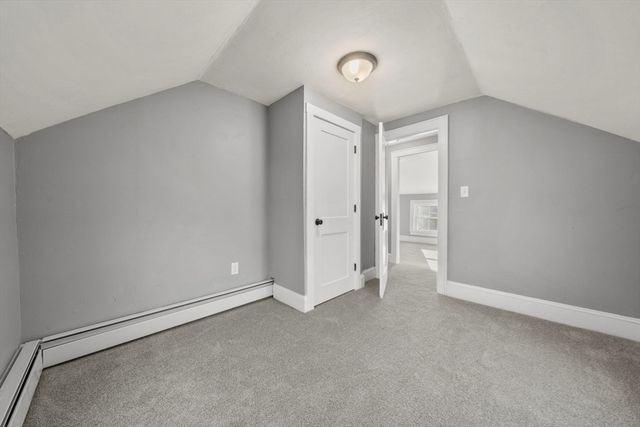 31 Dexter St, Methuen, MA 01844