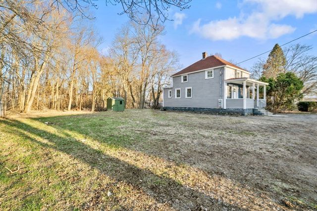 31 Dexter St, Methuen, MA 01844