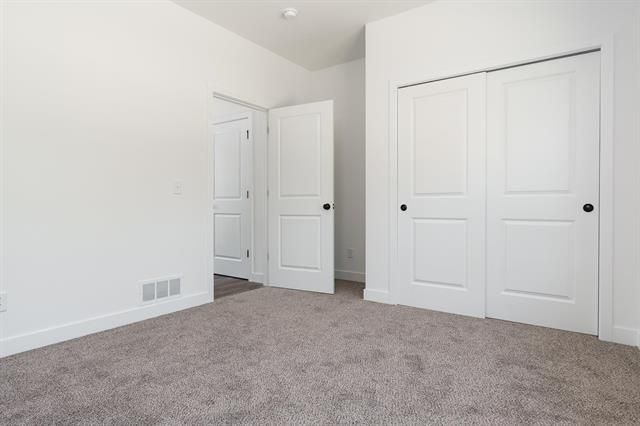 14168 Prairie Commons Lane, South Beloit, IL 61080