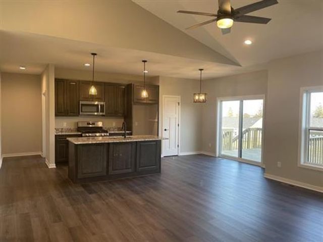 14168 Prairie Commons Lane, South Beloit, IL 61080