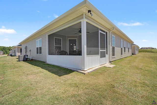1804 Quail Rigde Lane, Perry, GA 31069