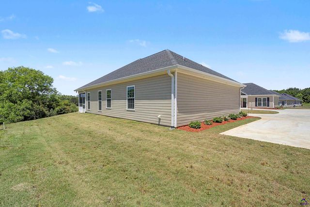 1804 Quail Rigde Lane, Perry, GA 31069