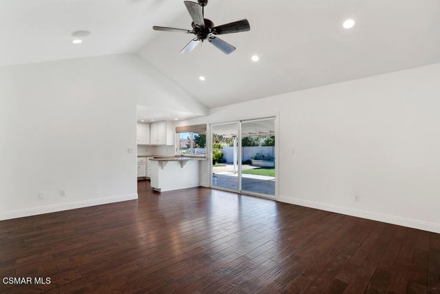 324 Venus Street, Thousand Oaks, CA 91360