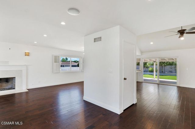 324 Venus Street, Thousand Oaks, CA 91360