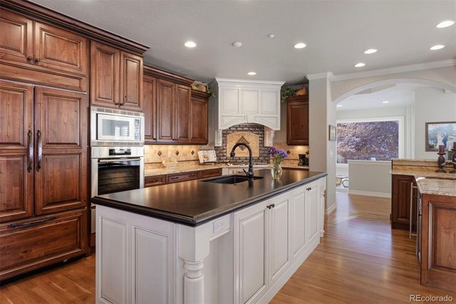 124 Silver Leaf Way, Castle Rock, CO 80108