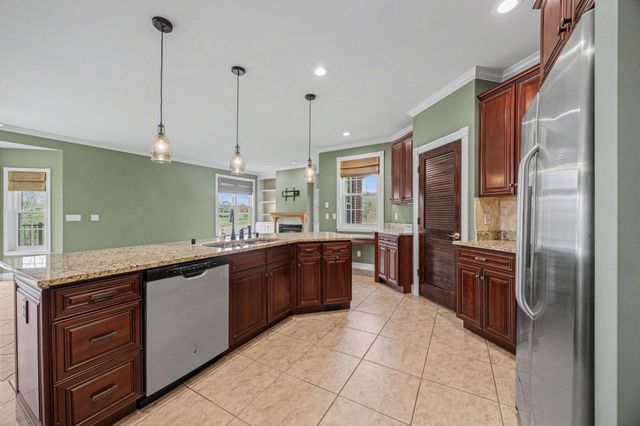 1013 Reigh Count Drive, Union, KY 41091