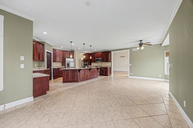 1013 Reigh Count Drive, Union, KY 41091