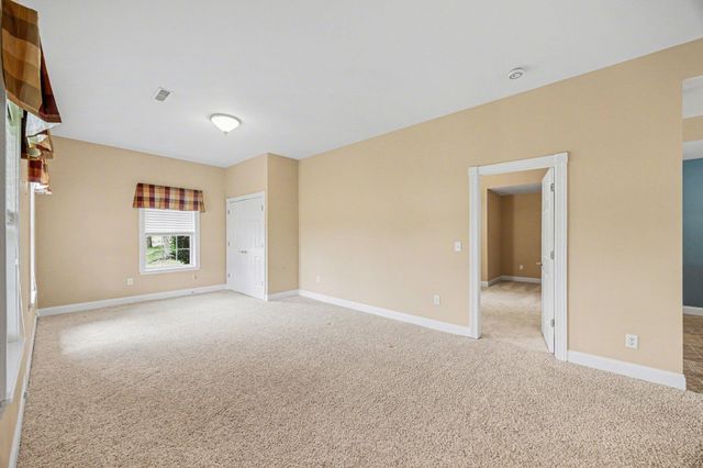 1013 Reigh Count Drive, Union, KY 41091