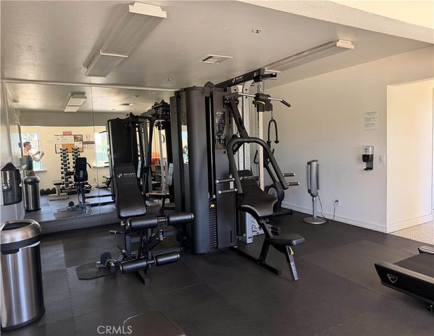 130 The Village 101, Redondo Beach, CA 90277