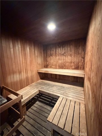 130 The Village 101, Redondo Beach, CA 90277