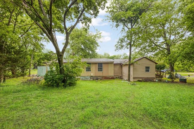507 N 5th Street, Quinlan, TX 75474