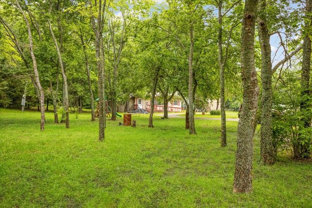 507 N 5th Street, Quinlan, TX 75474