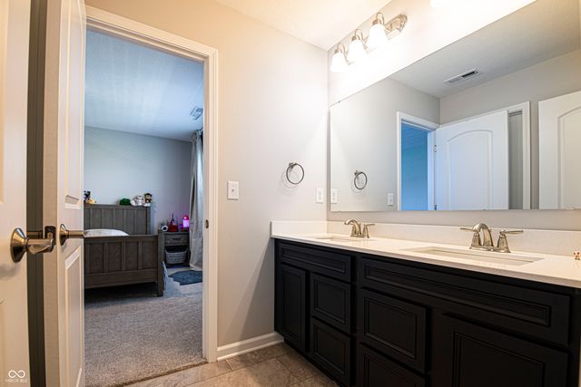 14404 Stairbridge Place, Carmel, IN 46074