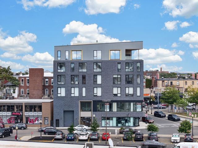 40 William Kelly Sq 502, Boston, MA 02128