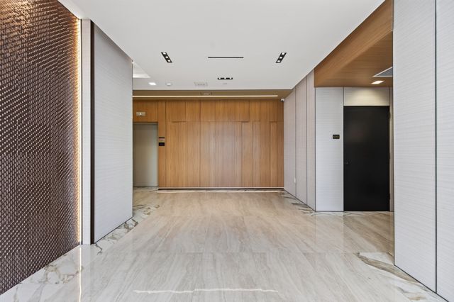 40 William Kelly Sq 502, Boston, MA 02128