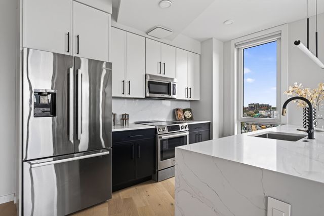 40 William Kelly Sq 502, Boston, MA 02128