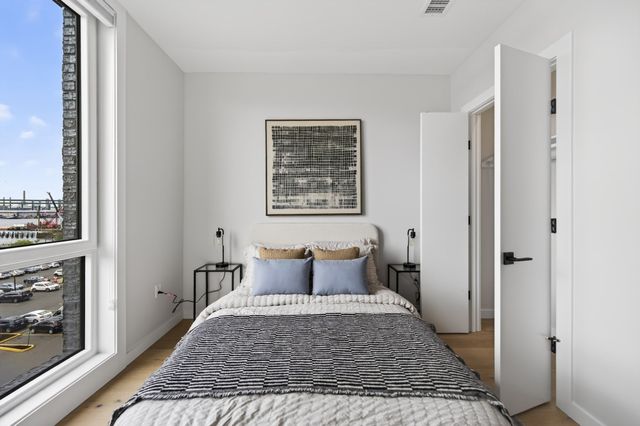 40 William Kelly Sq 502, Boston, MA 02128