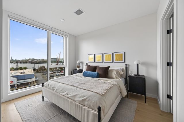 40 William Kelly Sq 502, Boston, MA 02128
