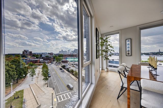 40 William Kelly Sq 502, Boston, MA 02128