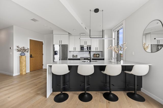 40 William Kelly Sq 502, Boston, MA 02128