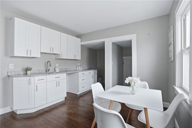 79 Bellevue Avenue, Warwick, RI 02888