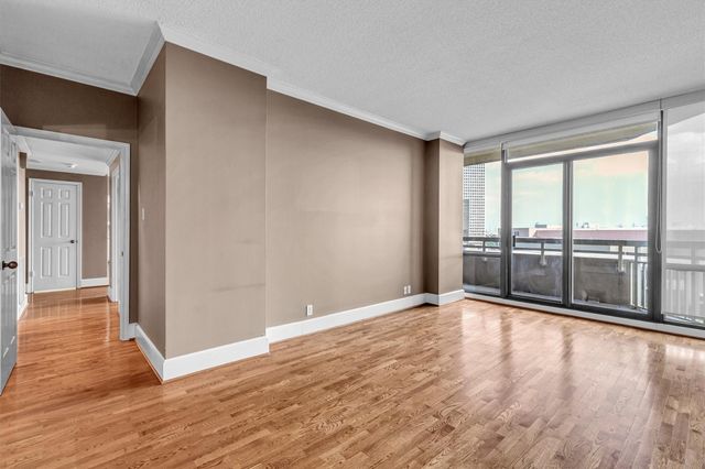 14 Greenway Plaza 9O, Houston, TX 77046