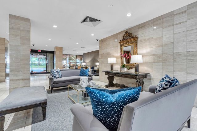 14 Greenway Plaza 9O, Houston, TX 77046