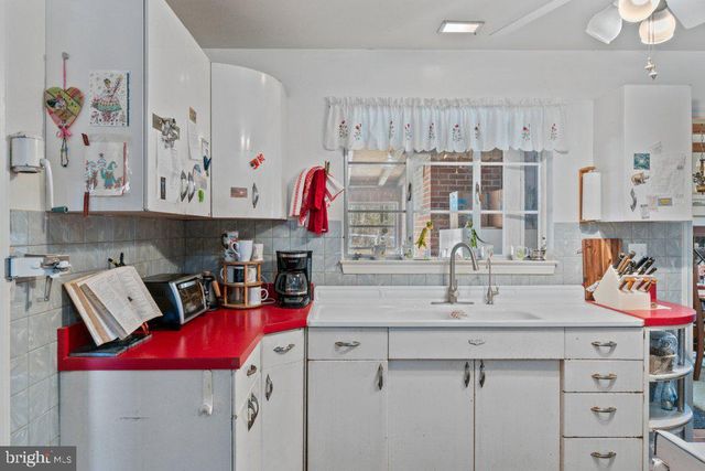 11330 GLEN ARM RD, Glen Arm, MD 21057