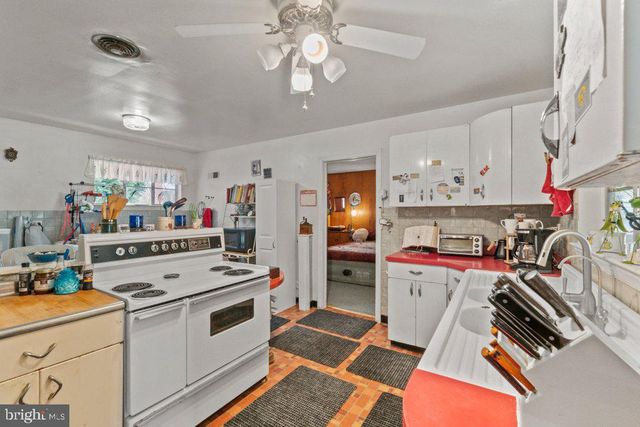 11330 GLEN ARM RD, Glen Arm, MD 21057