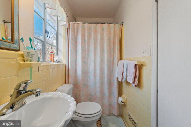 11330 GLEN ARM RD, Glen Arm, MD 21057