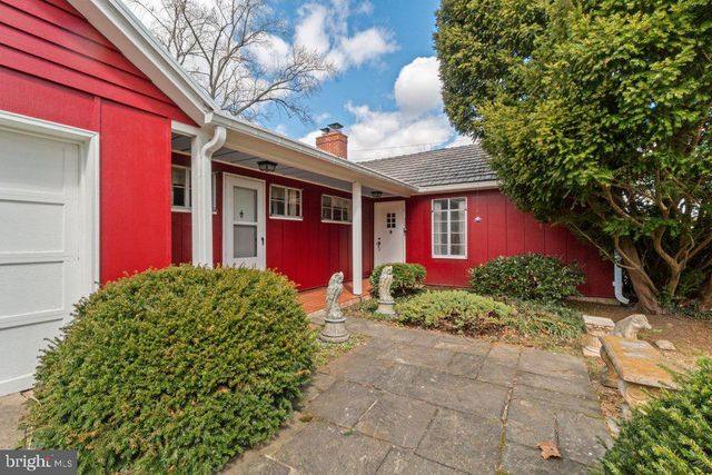 11330 GLEN ARM RD, Glen Arm, MD 21057