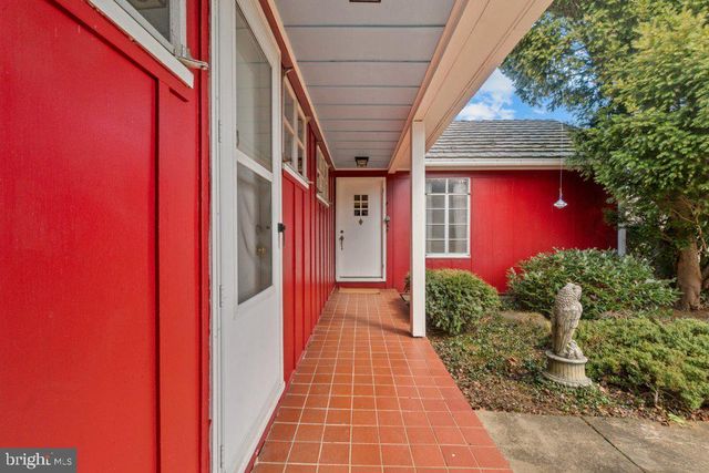 11330 GLEN ARM RD, Glen Arm, MD 21057