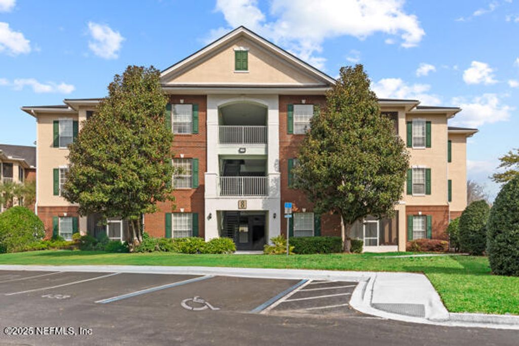 785 OAKLEAF PLANTATION Parkway, 833, Orange Park, FL 32065