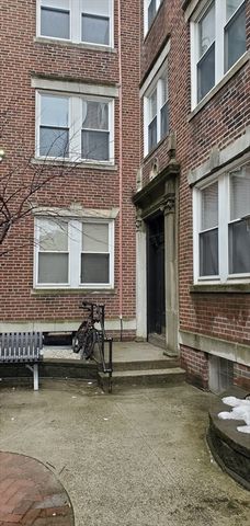 121-123 Hawthorne St B4, Chelsea, MA 02150