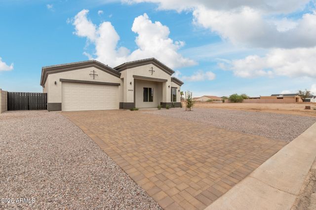 10620 W MONACO Boulevard, Arizona City, AZ 85123