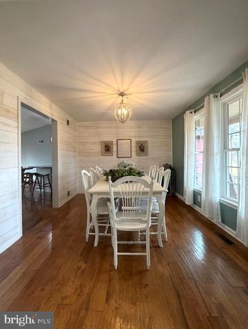 1156 PROVIDENCE CHURCH RD, Hedgesville, WV 25427