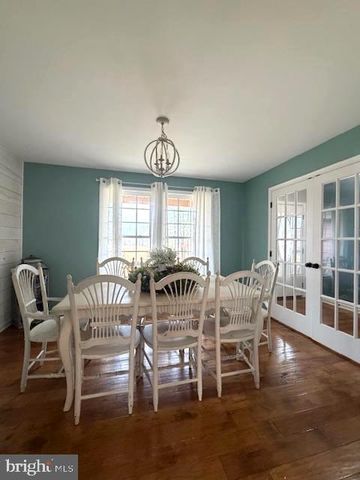 1156 PROVIDENCE CHURCH RD, Hedgesville, WV 25427