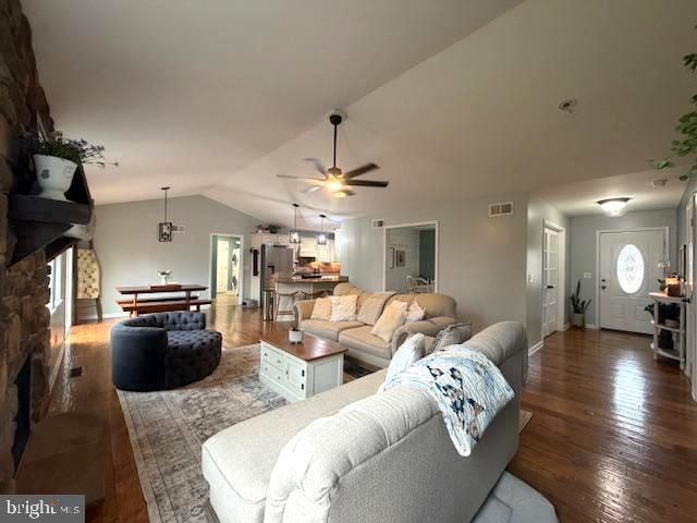 1156 PROVIDENCE CHURCH RD, Hedgesville, WV 25427