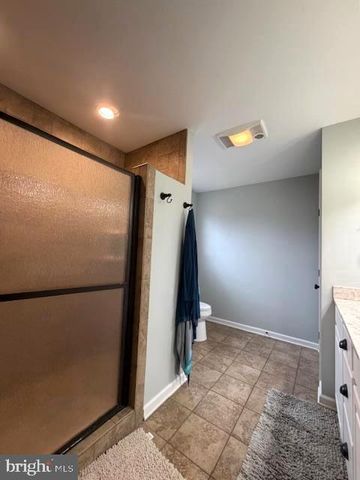 1156 PROVIDENCE CHURCH RD, Hedgesville, WV 25427