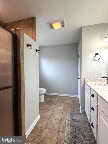 1156 PROVIDENCE CHURCH RD, Hedgesville, WV 25427