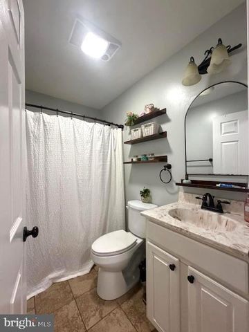 1156 PROVIDENCE CHURCH RD, Hedgesville, WV 25427