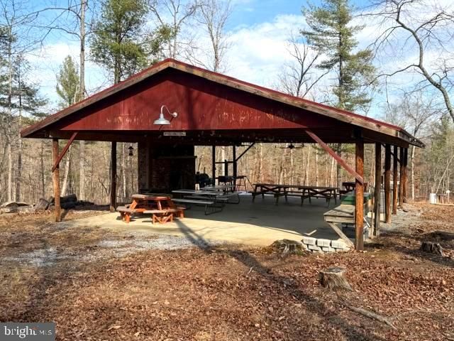 1156 PROVIDENCE CHURCH RD, Hedgesville, WV 25427