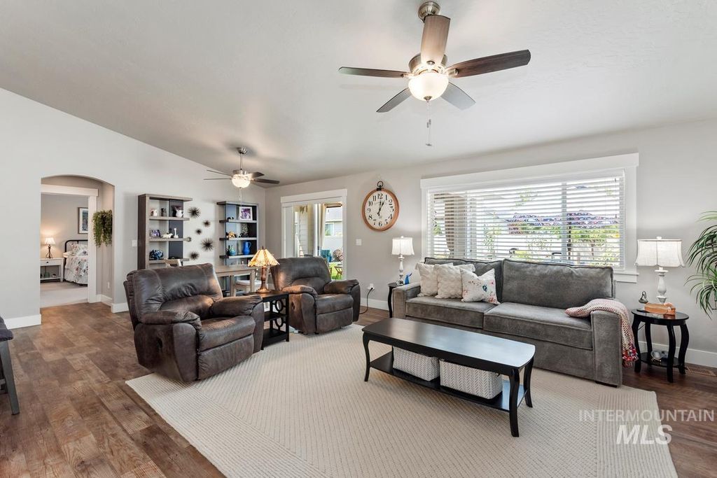 4693 N Mallorca Way, Meridian, ID 83646 photo 5