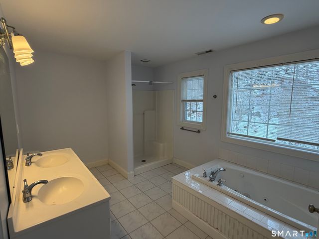 55A Butterfield Road, Newtown, CT 06470