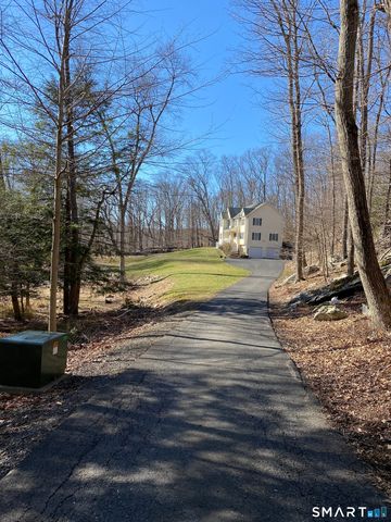 55A Butterfield Road, Newtown, CT 06470