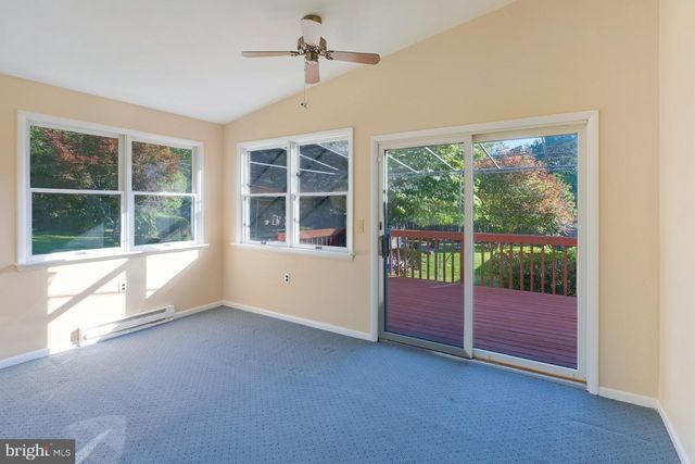 7 GREENRIDGE RD, Newark, DE 19711