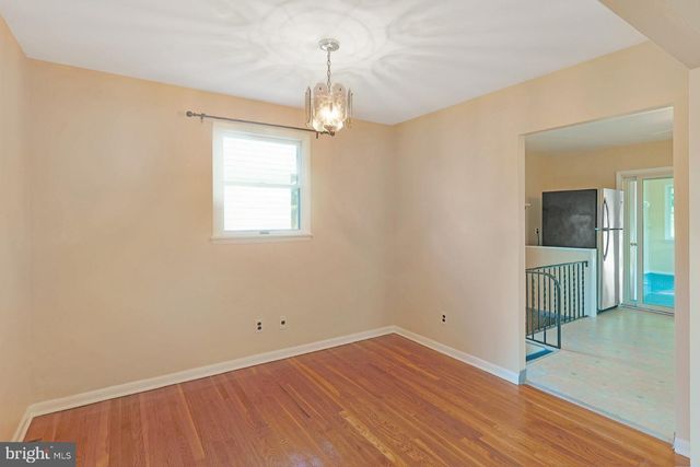 7 GREENRIDGE RD, Newark, DE 19711