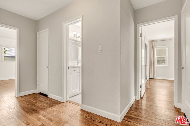 716 E San Jose Avenue, Burbank, CA 91501